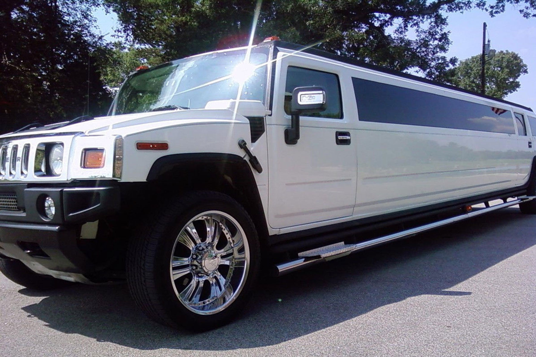 Milton Keynes White Limo Hire